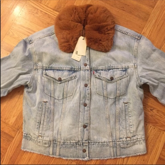 levi jean jacket with wool collar